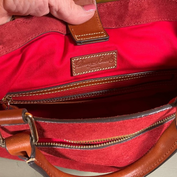 Dooney & Bourke Suede Zip Satchel Crossbody Bag Red Double Handle Pockets Footed - Picture 8 of 11
